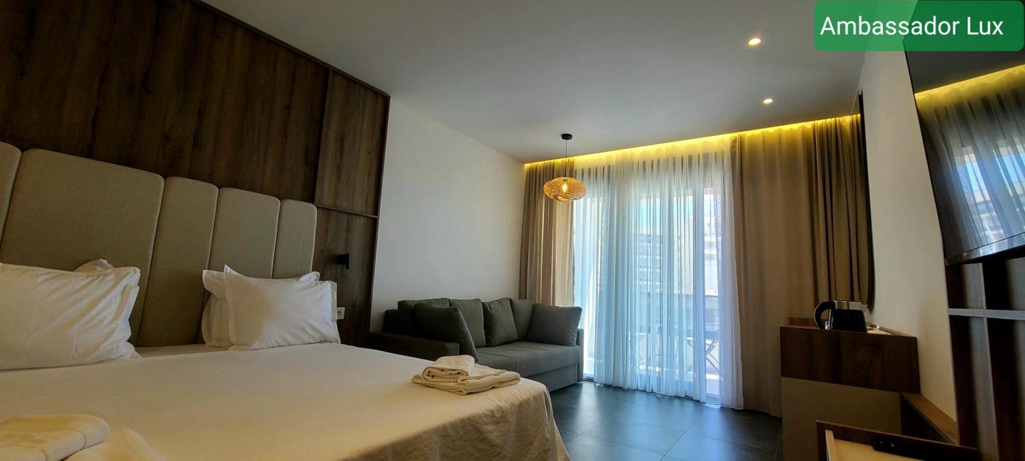 Ambassador & Ambassador Lux Apartments Ulcinj Ruang foto