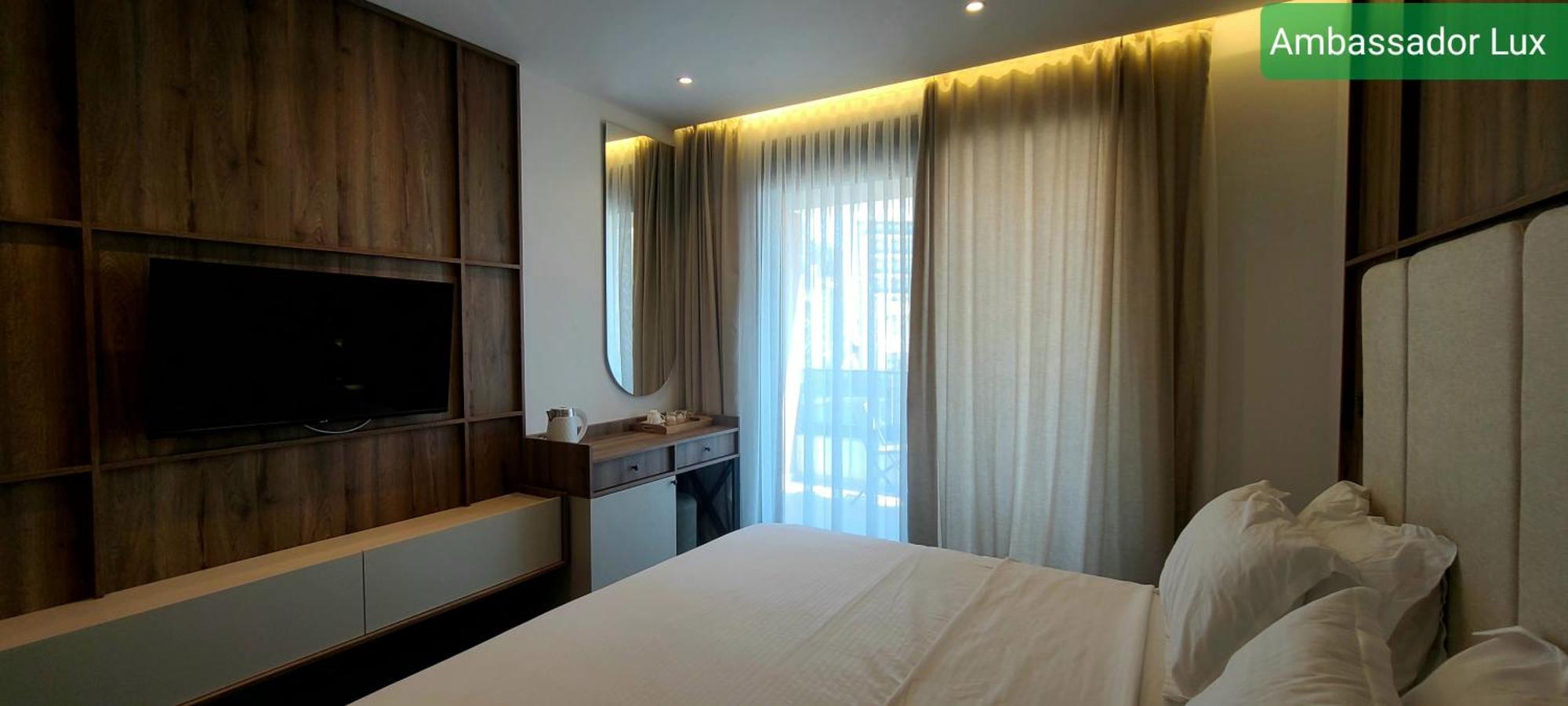 Ambassador & Ambassador Lux Apartments Ulcinj Ruang foto