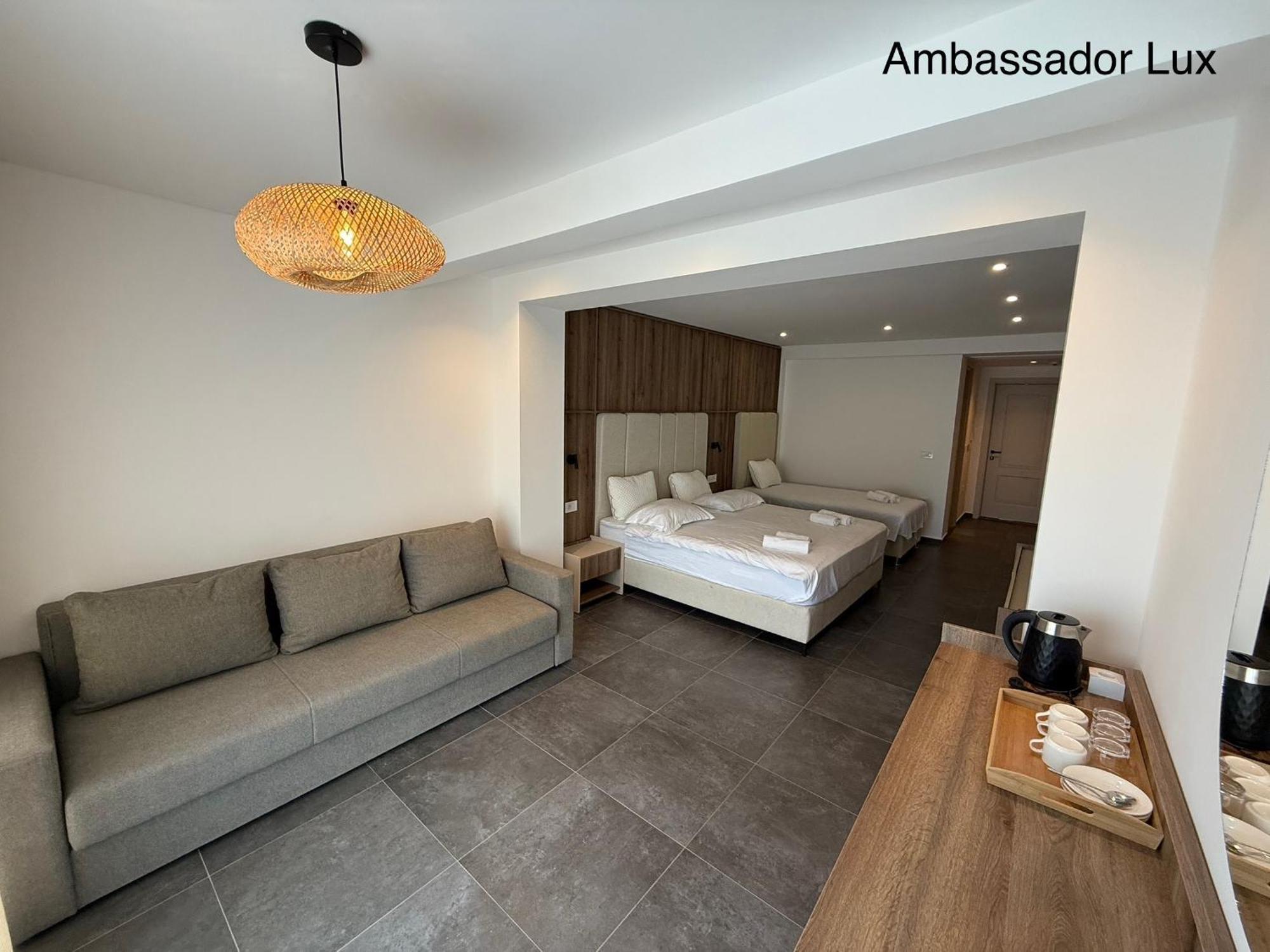 Ambassador & Ambassador Lux Apartments Ulcinj Bagian luar foto