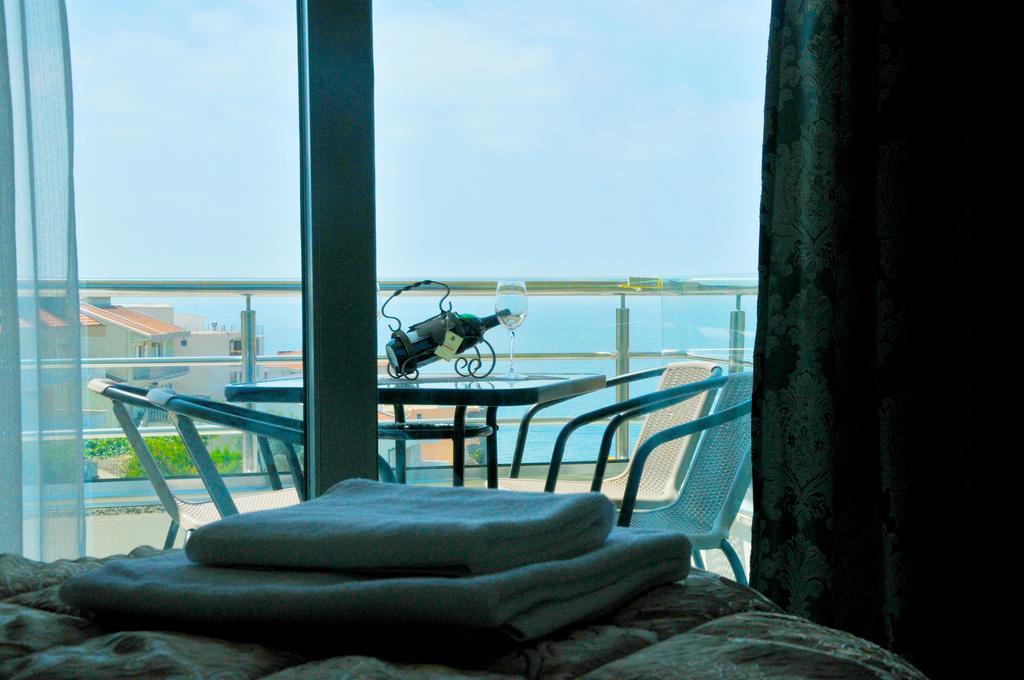 Ambassador & Ambassador Lux Apartments Ulcinj Bagian luar foto