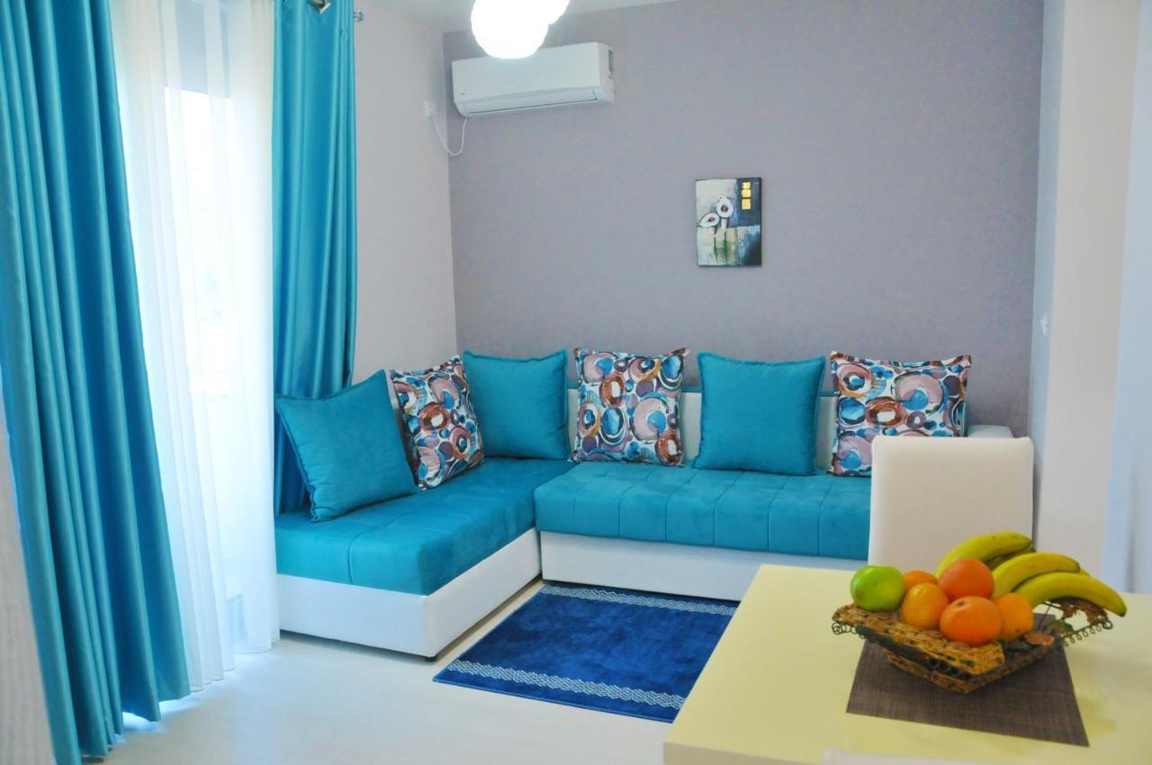 Ambassador & Ambassador Lux Apartments Ulcinj Bagian luar foto