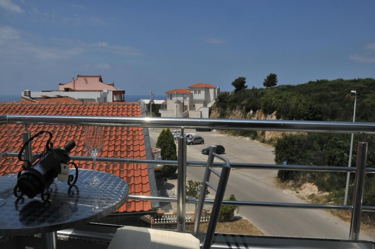 Ambassador & Ambassador Lux Apartments Ulcinj Bagian luar foto
