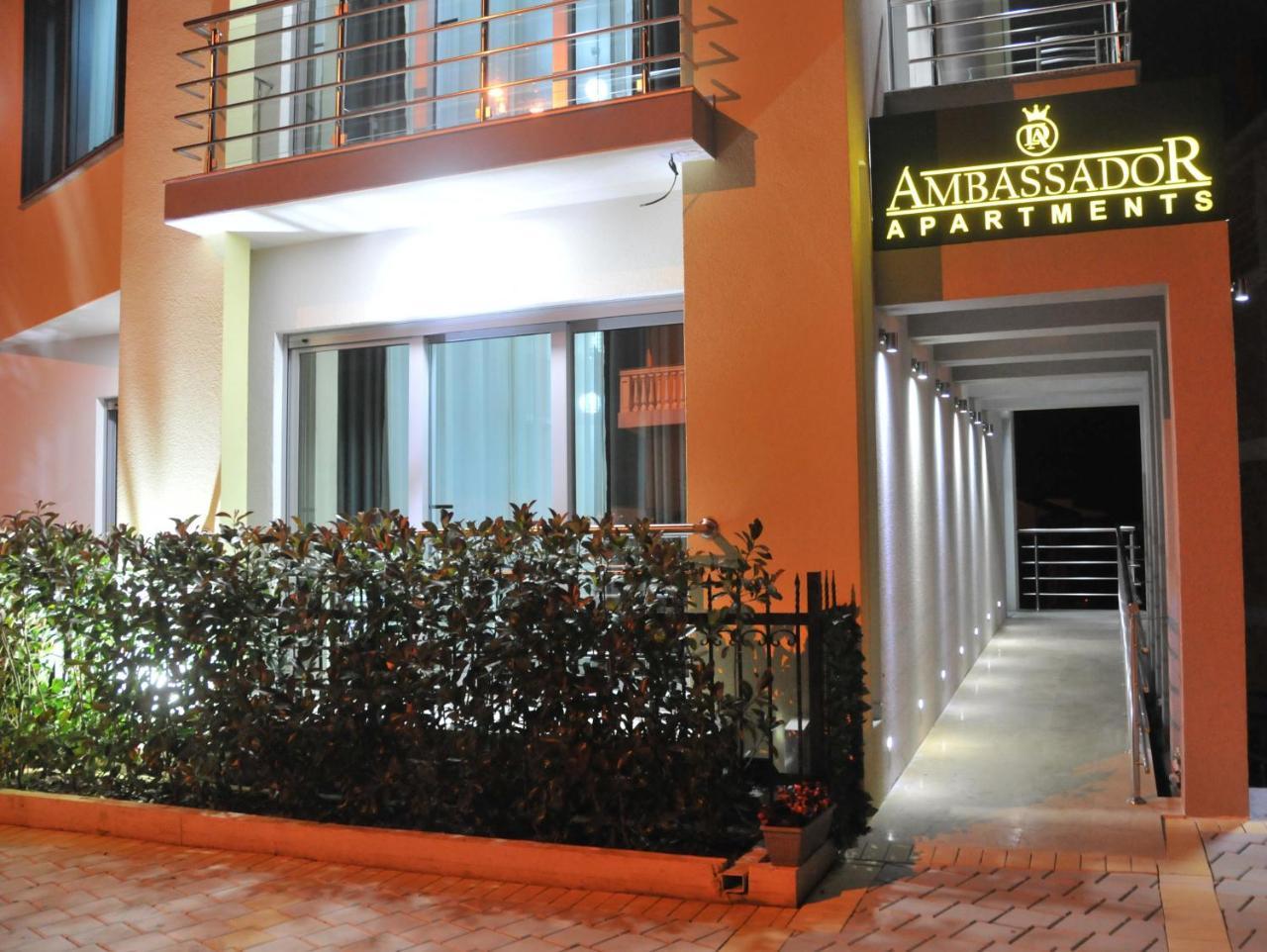 Ambassador & Ambassador Lux Apartments Ulcinj Bagian luar foto